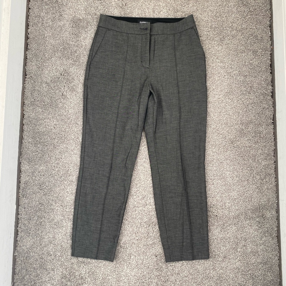 Express High Rise Ankle Dress Pants Size: 2- small Color: Grey